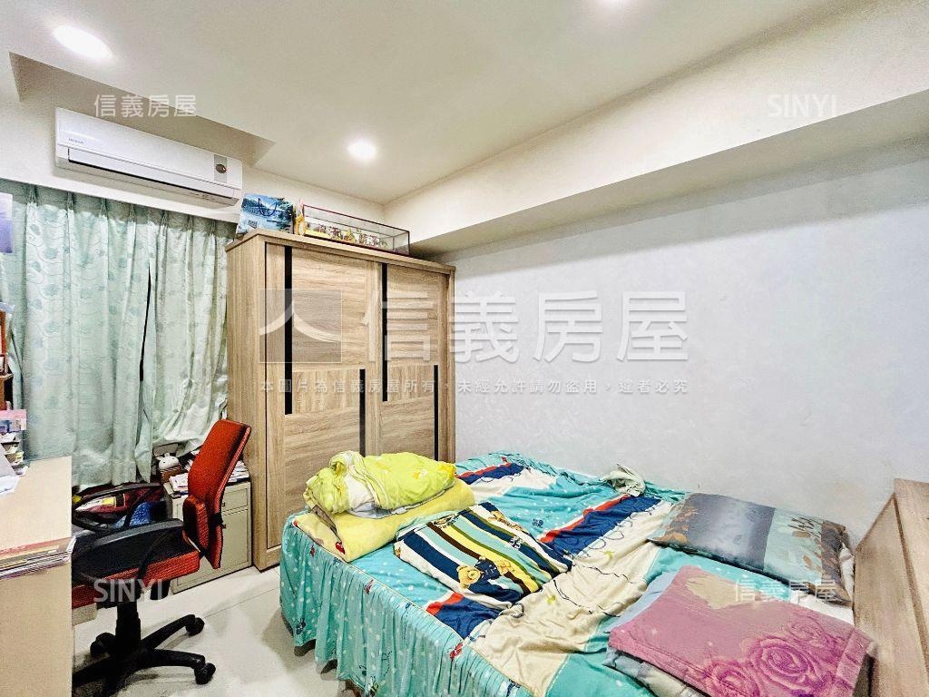 稀有！勝美四房平車露臺戶房屋室內格局與周邊環境