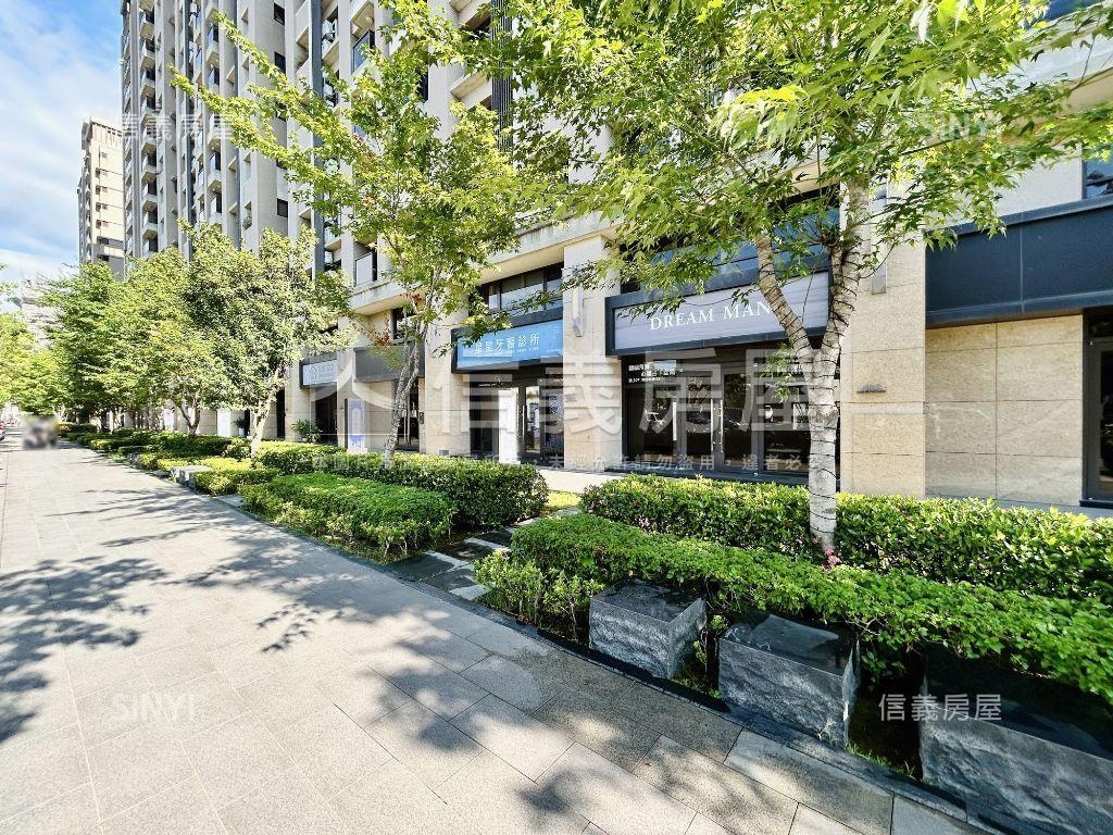 稀有！勝美四房平車露臺戶房屋室內格局與周邊環境