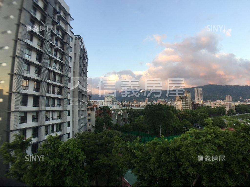 明德捷運稀有獨棟美屋房屋室內格局與周邊環境