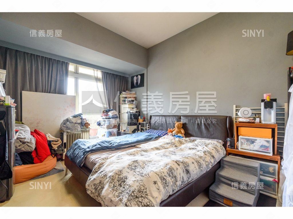 岫臻三面採光雅致樓中樓房屋室內格局與周邊環境