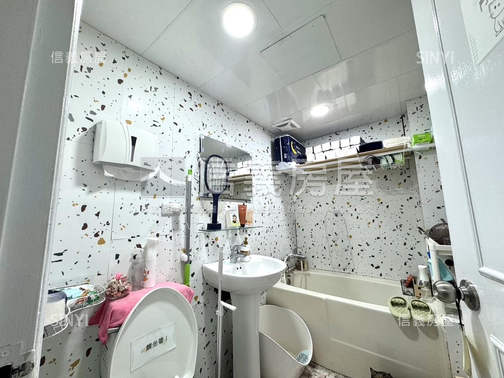 興洋新天地芳鄰三房房屋室內格局與周邊環境