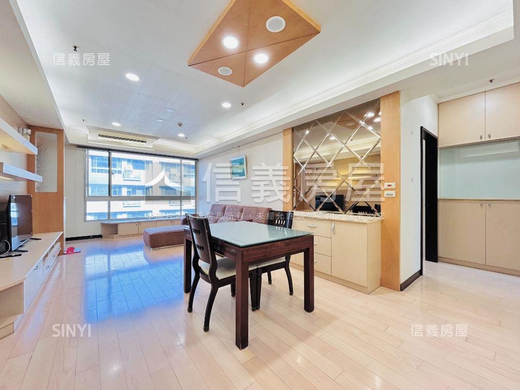 近未來Ｇ１１竹城四房車位房屋室內格局與周邊環境