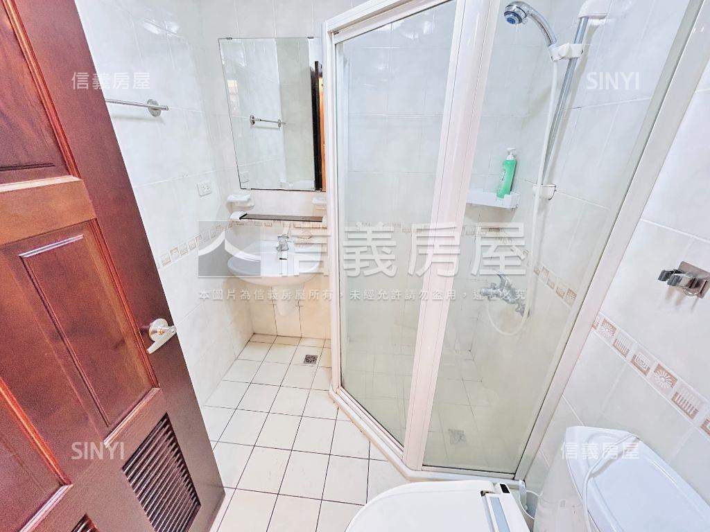 近未來Ｇ１１竹城四房車位房屋室內格局與周邊環境