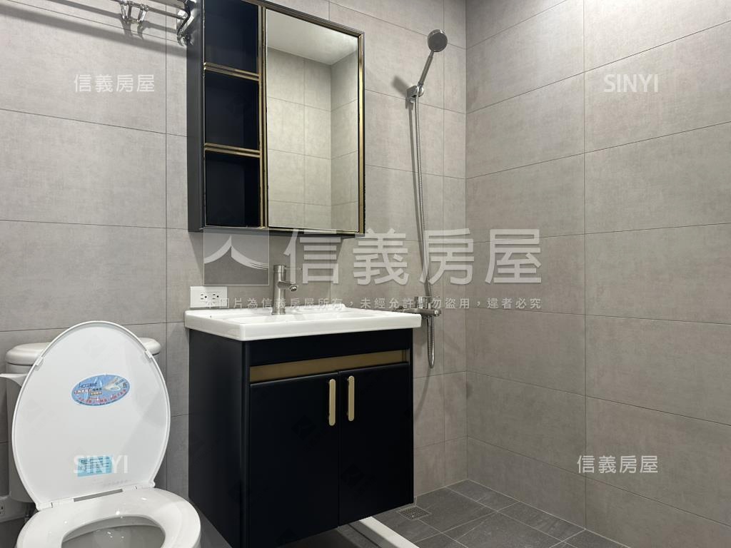 精美五福方正公寓三樓房屋室內格局與周邊環境