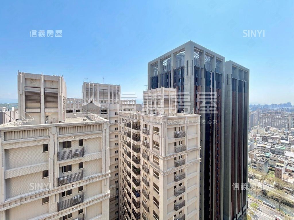 湛高峰高樓層有視野大三房房屋室內格局與周邊環境