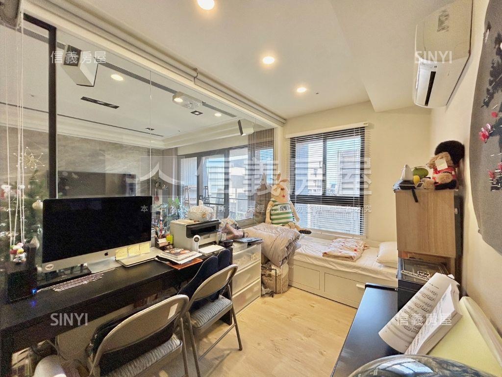 湛高峰高樓層有視野大三房房屋室內格局與周邊環境
