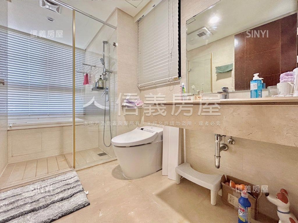 湛高峰高樓層有視野大三房房屋室內格局與周邊環境