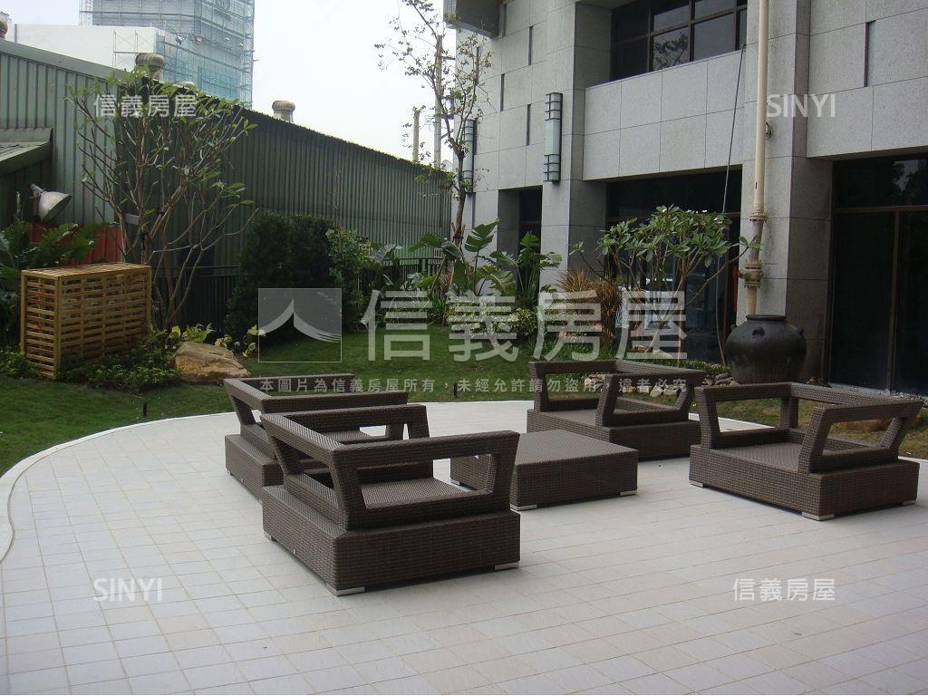 ＭＭ２１高樓視野兩房車位房屋室內格局與周邊環境