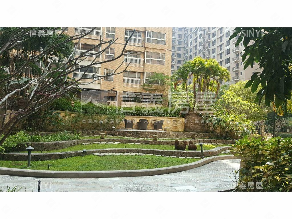 ＭＭ２１高樓視野兩房車位房屋室內格局與周邊環境