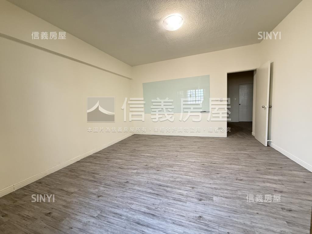 南門紀念堂美廈房屋室內格局與周邊環境