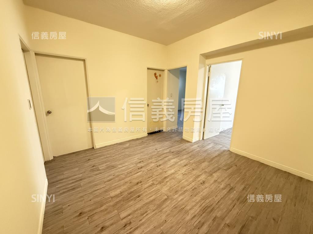 南門紀念堂美廈房屋室內格局與周邊環境