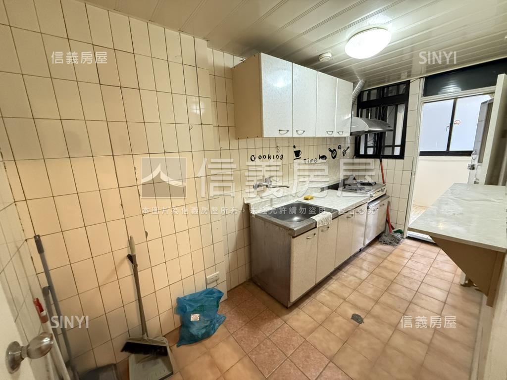 南門紀念堂美廈房屋室內格局與周邊環境