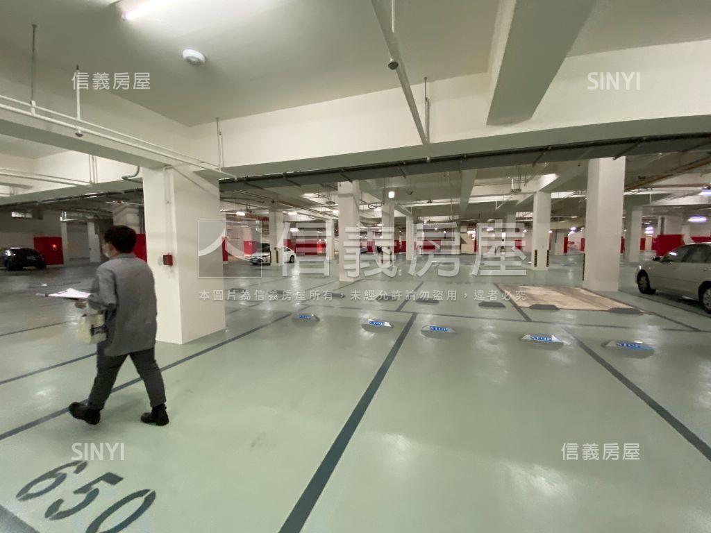 大毅讚幸福美二房平面車位房屋室內格局與周邊環境