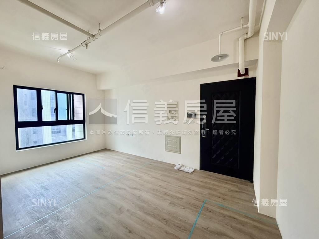 理享城高樓２房２衛附車位房屋室內格局與周邊環境