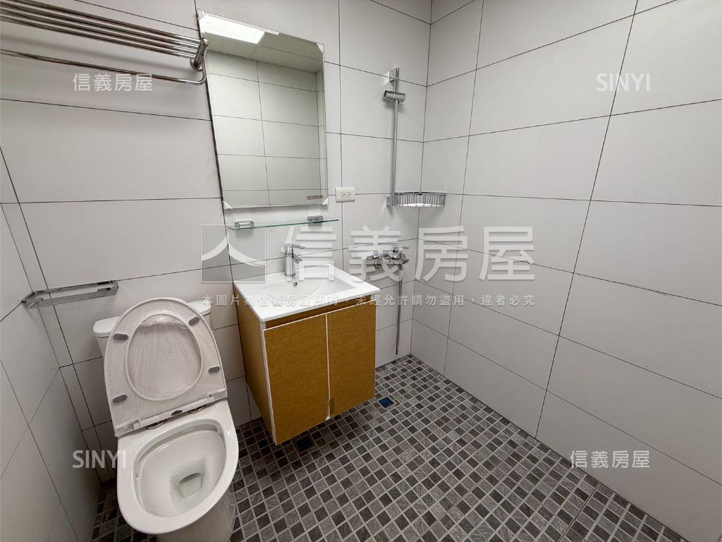 天寶贏家電梯３房房屋室內格局與周邊環境
