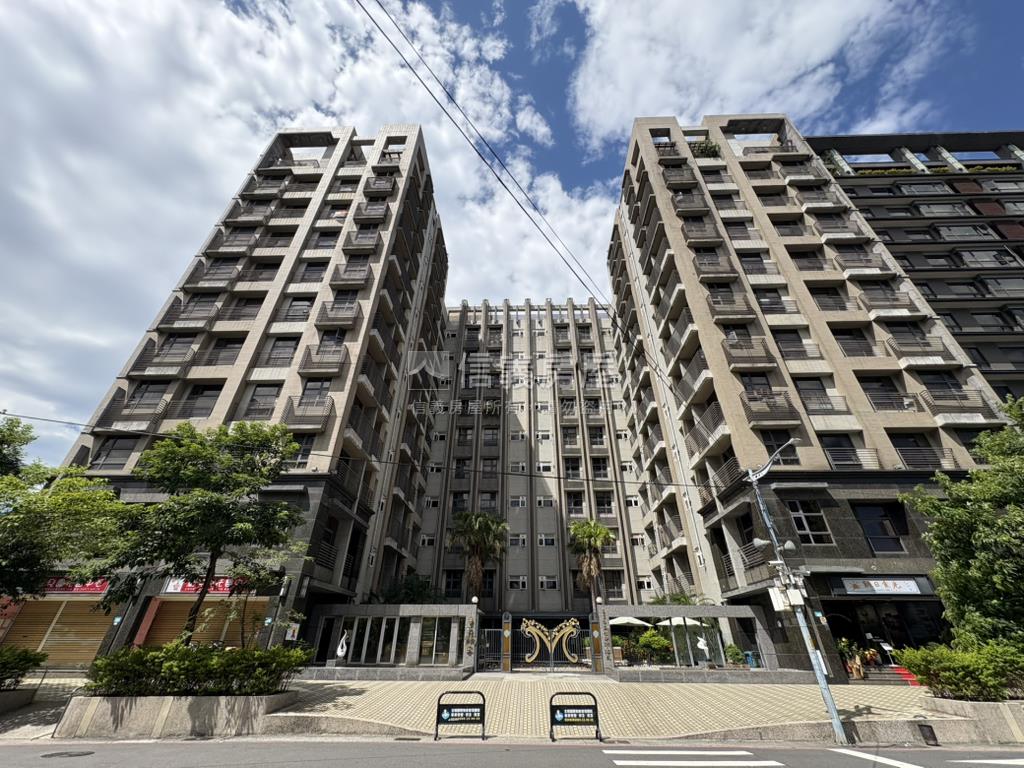 台北ＨＩＧＨ客～小資美宅房屋室內格局與周邊環境