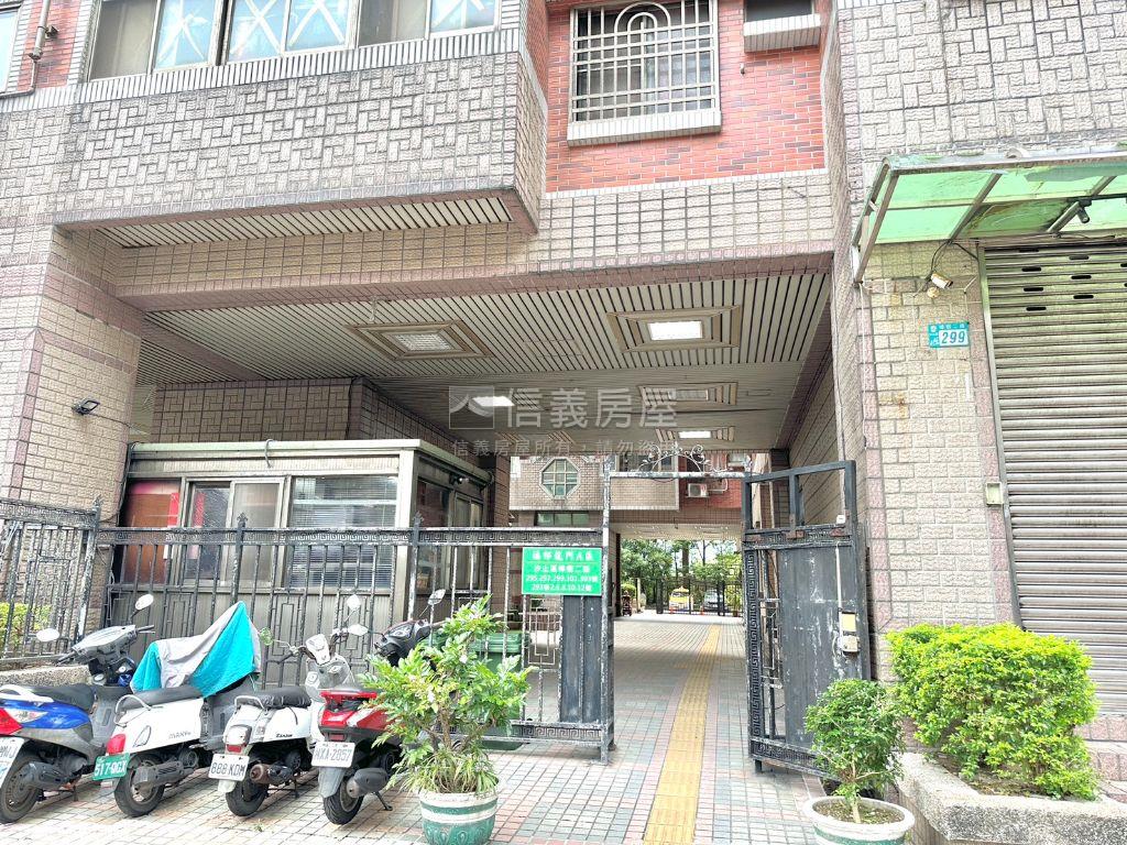 福邸龍門３房車位房屋室內格局與周邊環境