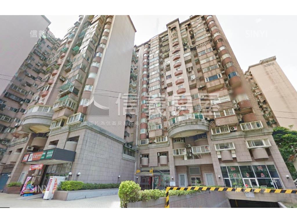 新春街加州稀有釋一房一廳房屋室內格局與周邊環境