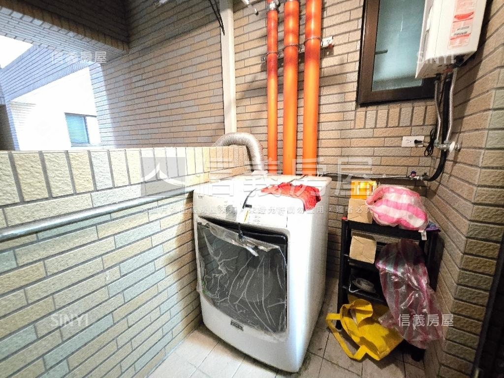 ★發★麗寶三房車位房屋室內格局與周邊環境
