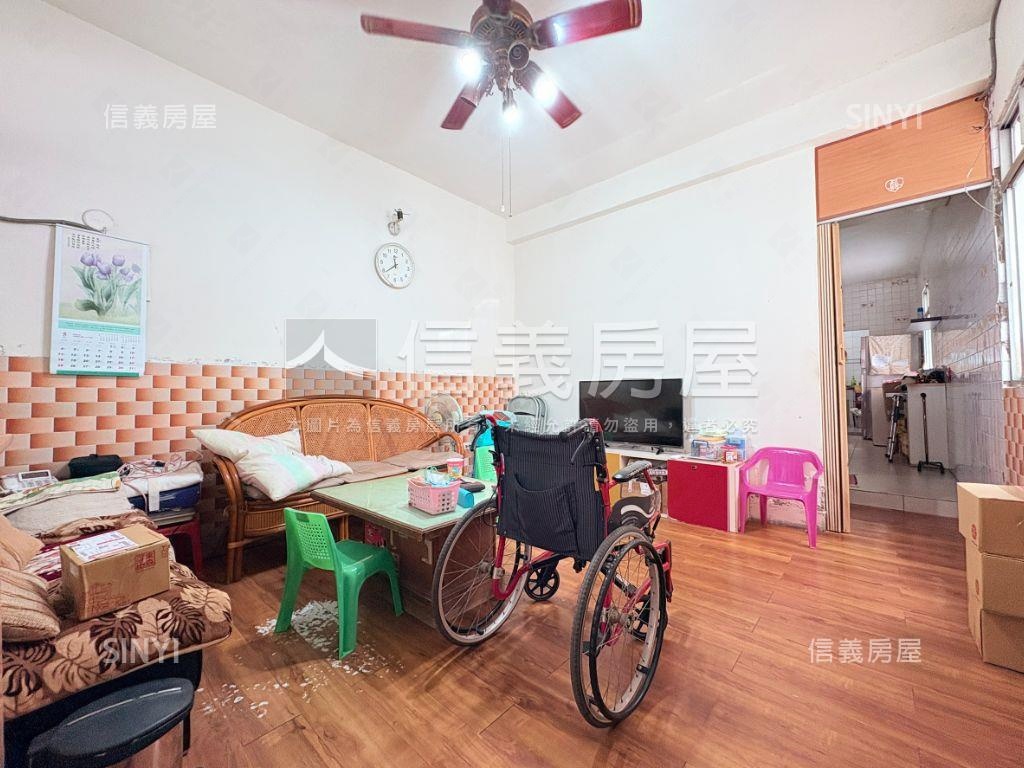善化｜晨曦日暖邊間老宅房屋室內格局與周邊環境