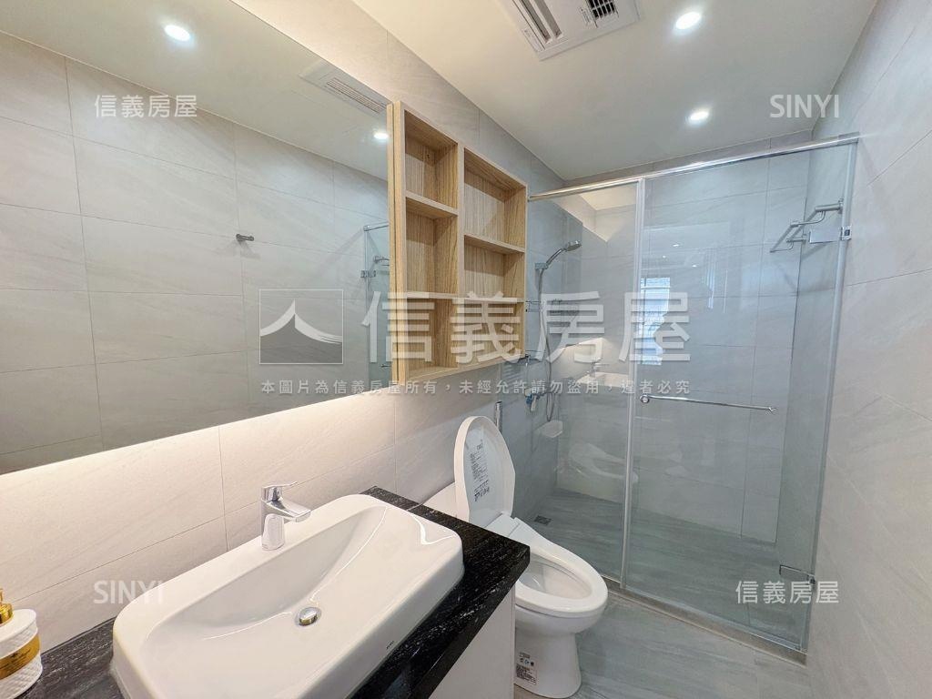 集賢路高樓採光三房雙車位房屋室內格局與周邊環境