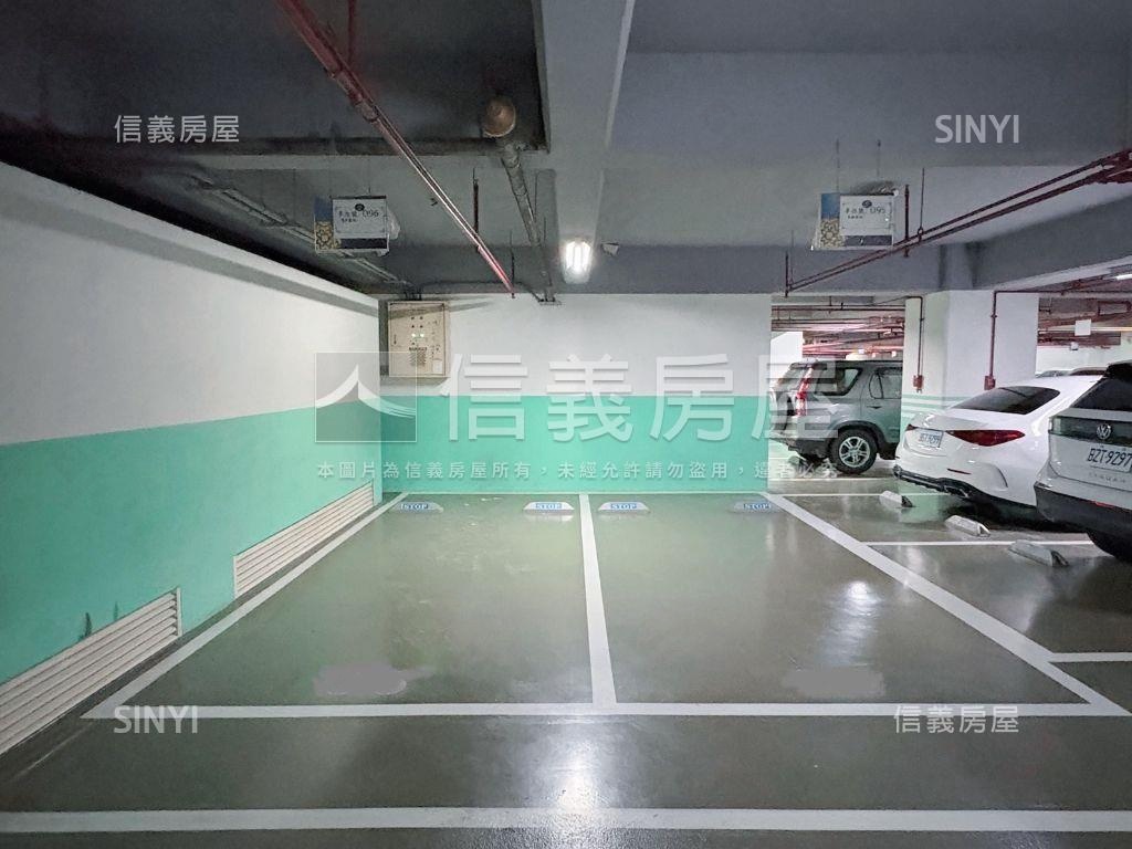 集賢路高樓採光三房雙車位房屋室內格局與周邊環境