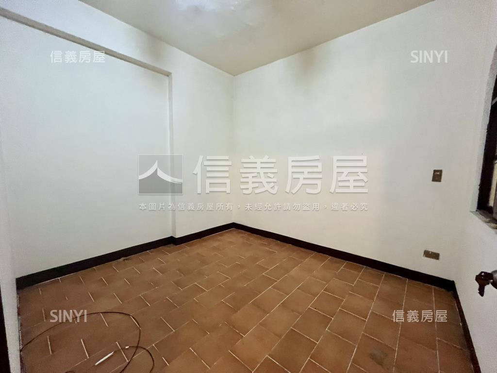 低樓層方正格局房屋室內格局與周邊環境