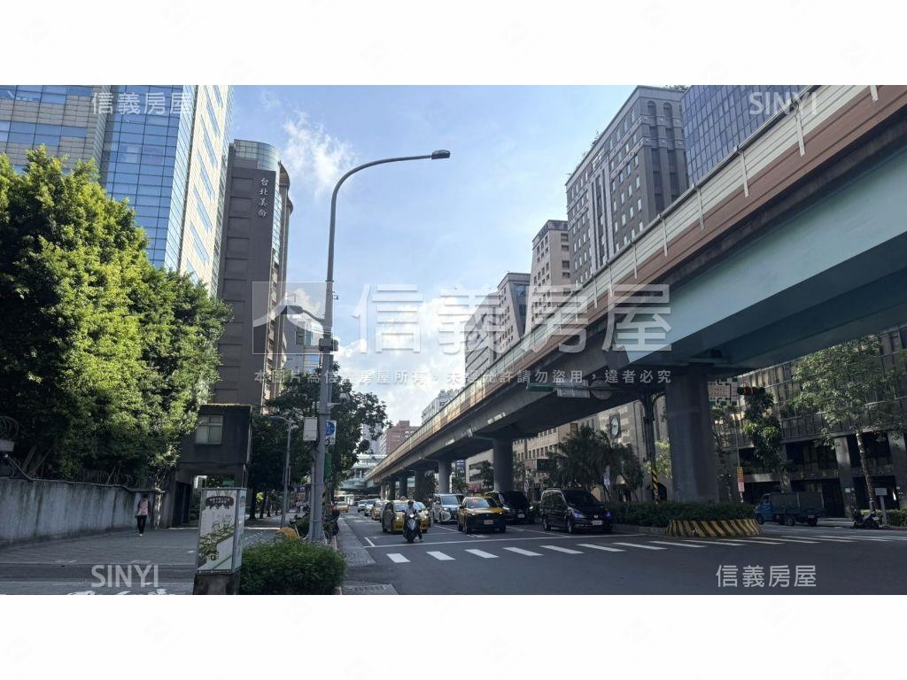 師大附中設籍美廈房屋室內格局與周邊環境