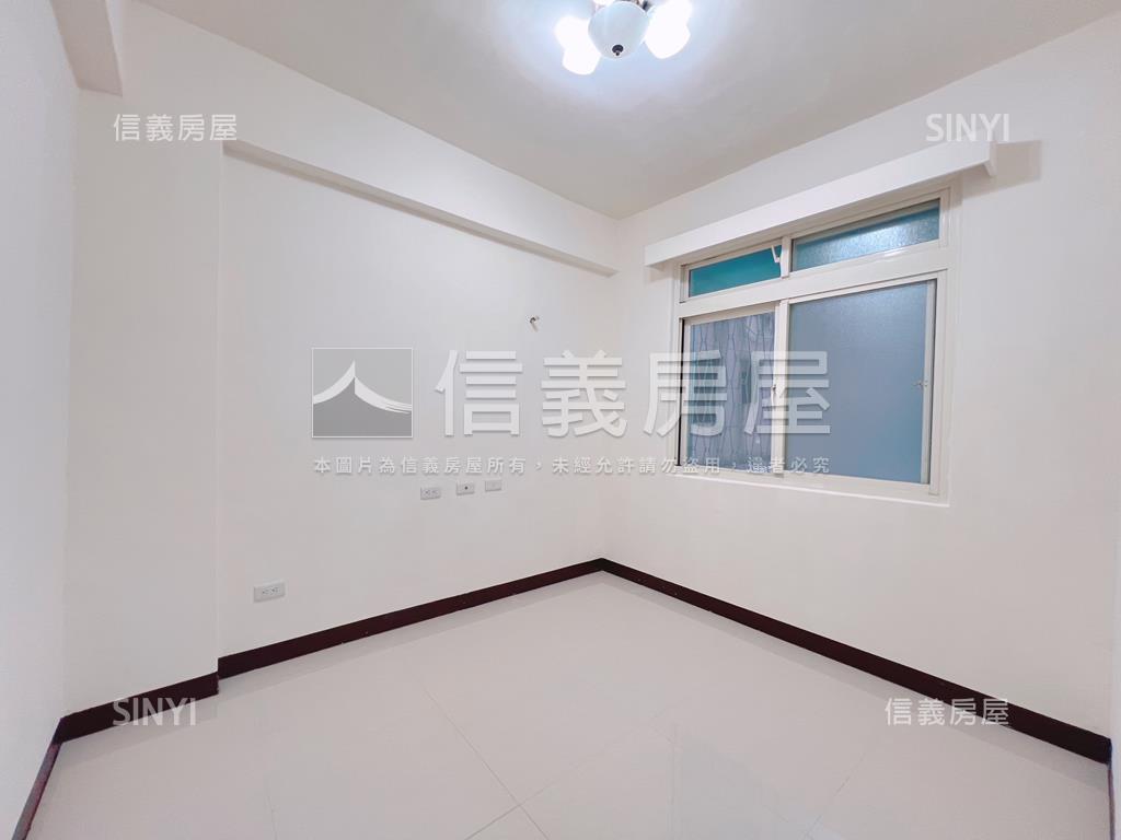 低總價南勢裝潢２樓美寓房屋室內格局與周邊環境