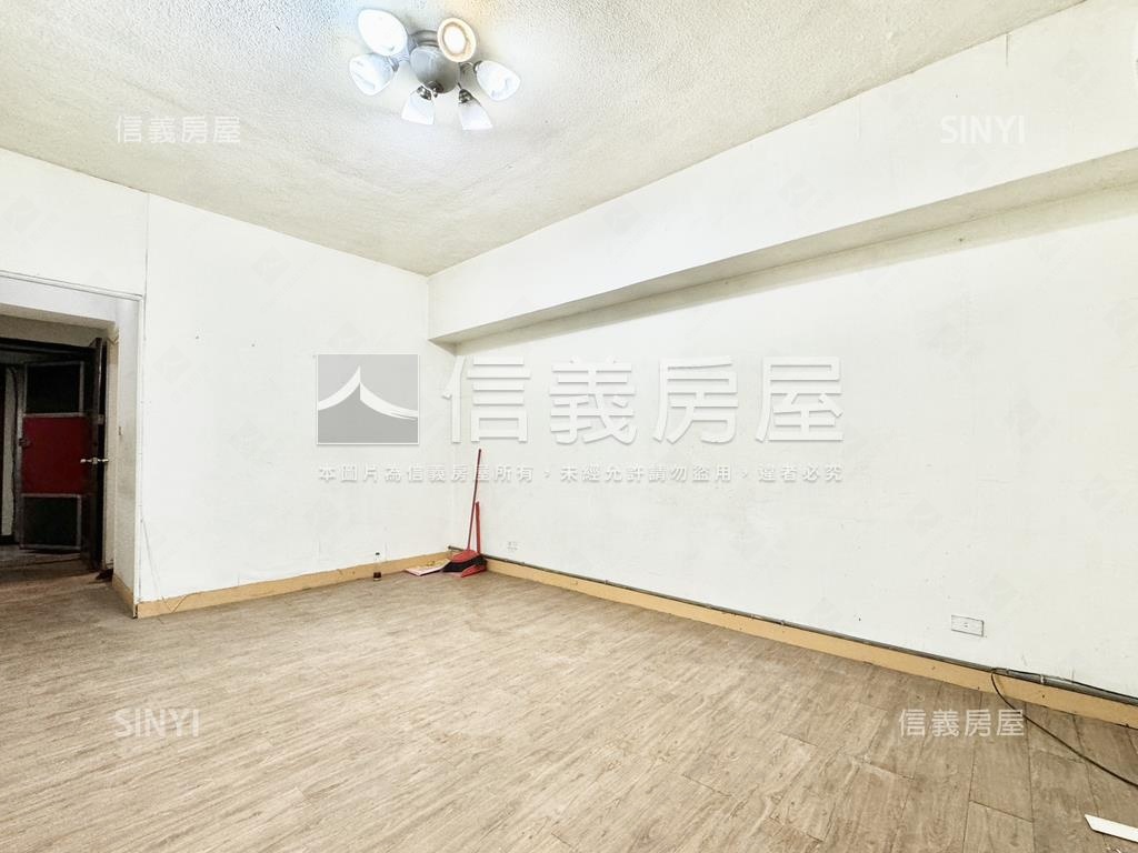 雙子星腳踩金庫優質小品房屋室內格局與周邊環境