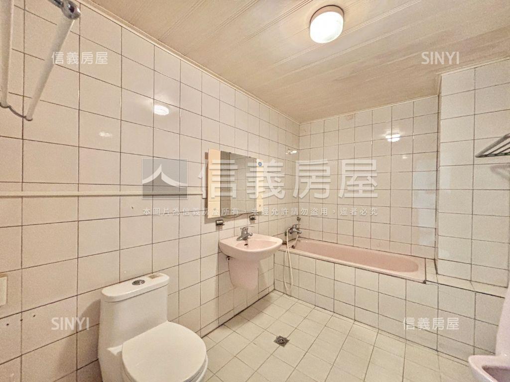 約１０米面寬大地坪透店優房屋室內格局與周邊環境