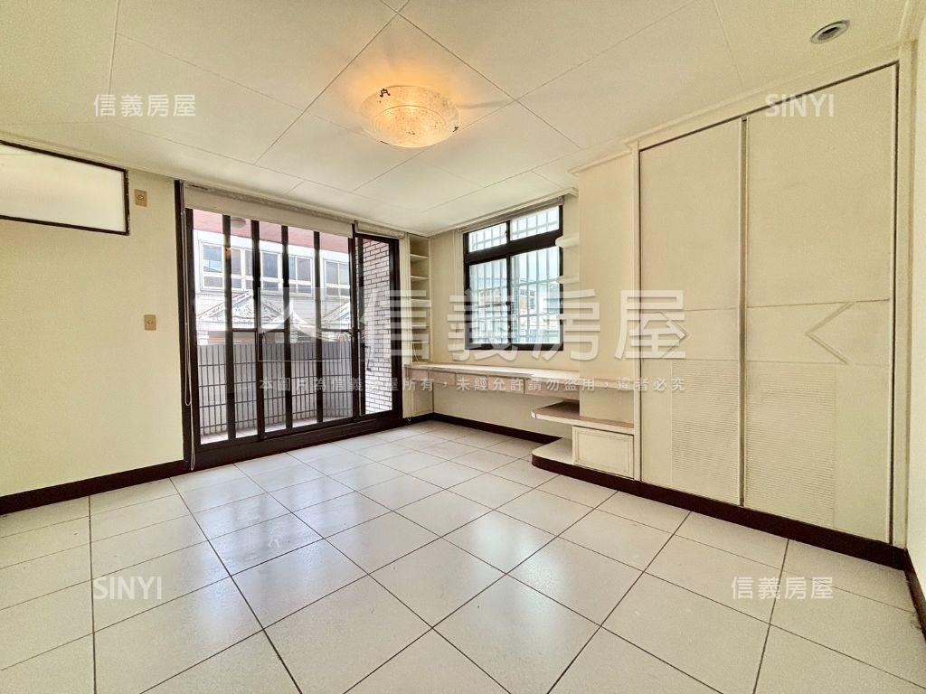 約１０米面寬大地坪透店優房屋室內格局與周邊環境