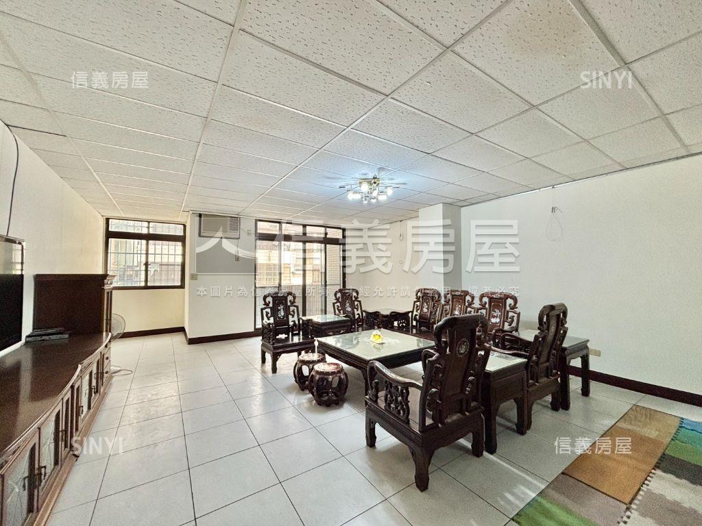 約１０米面寬大地坪透店優房屋室內格局與周邊環境