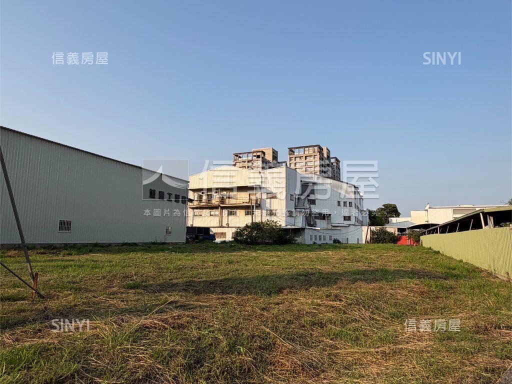 近文山稀有乙種工業用地房屋室內格局與周邊環境