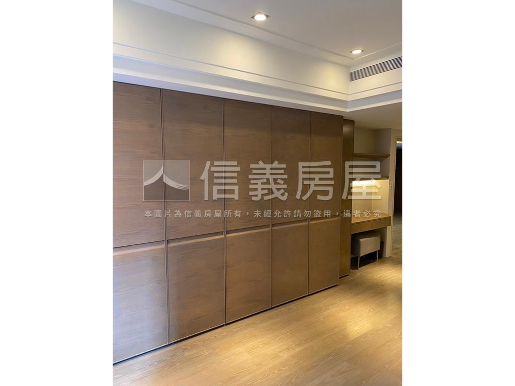 大直岳陽樓河景美裝潢房屋室內格局與周邊環境