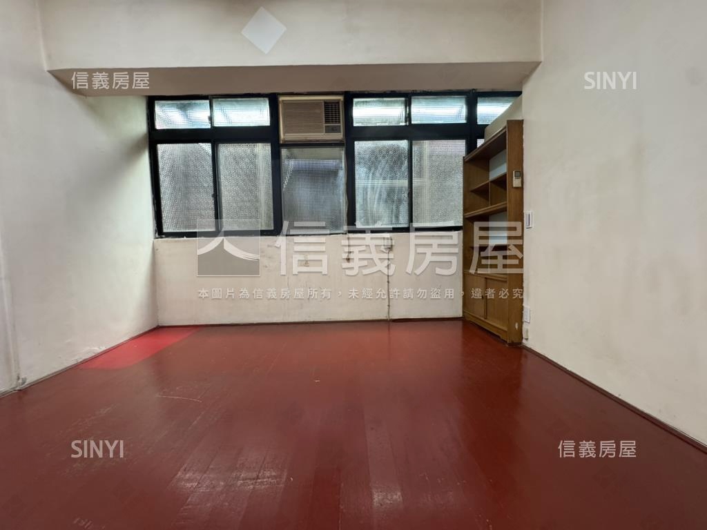 ９９９入住台北市房屋室內格局與周邊環境