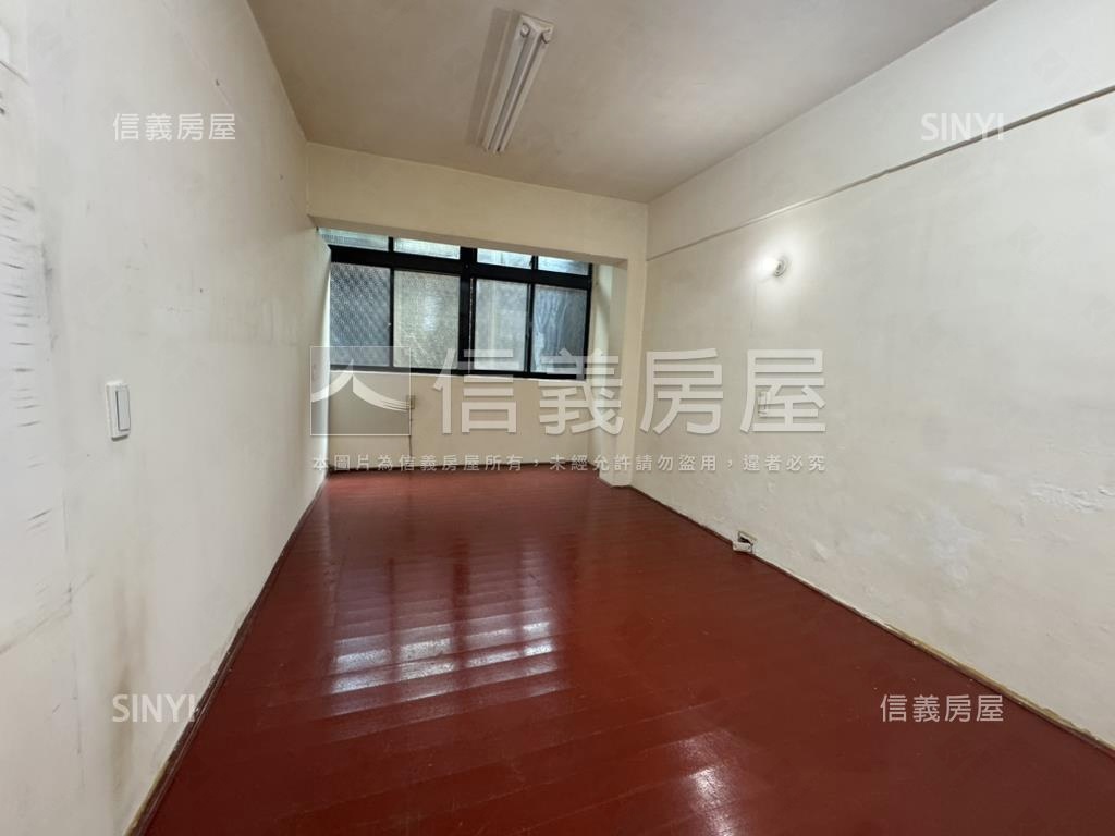 ９９９入住台北市房屋室內格局與周邊環境