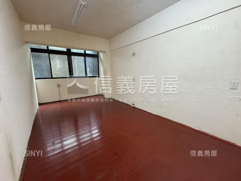 ９９９入住台北市房屋室內格局與周邊環境
