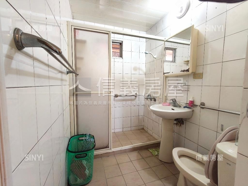 科技大樓雅緻電梯三房房屋室內格局與周邊環境