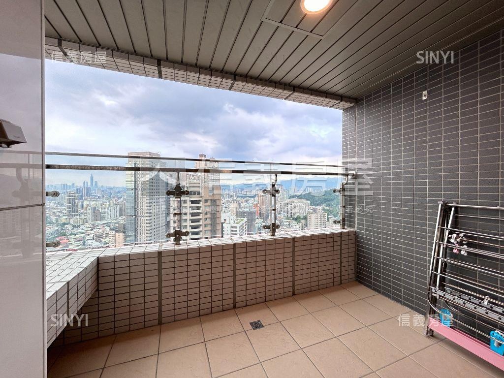 絕美景觀戶捷運好宅房屋室內格局與周邊環境