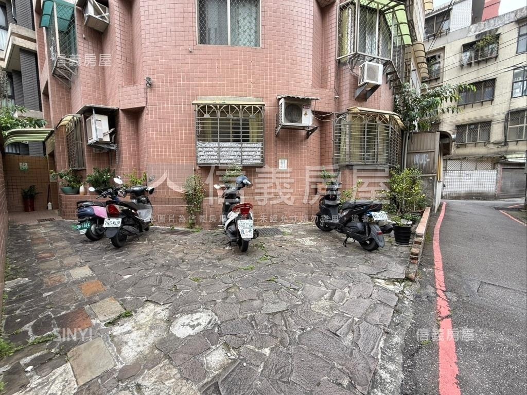 低總價電梯兩房房屋室內格局與周邊環境