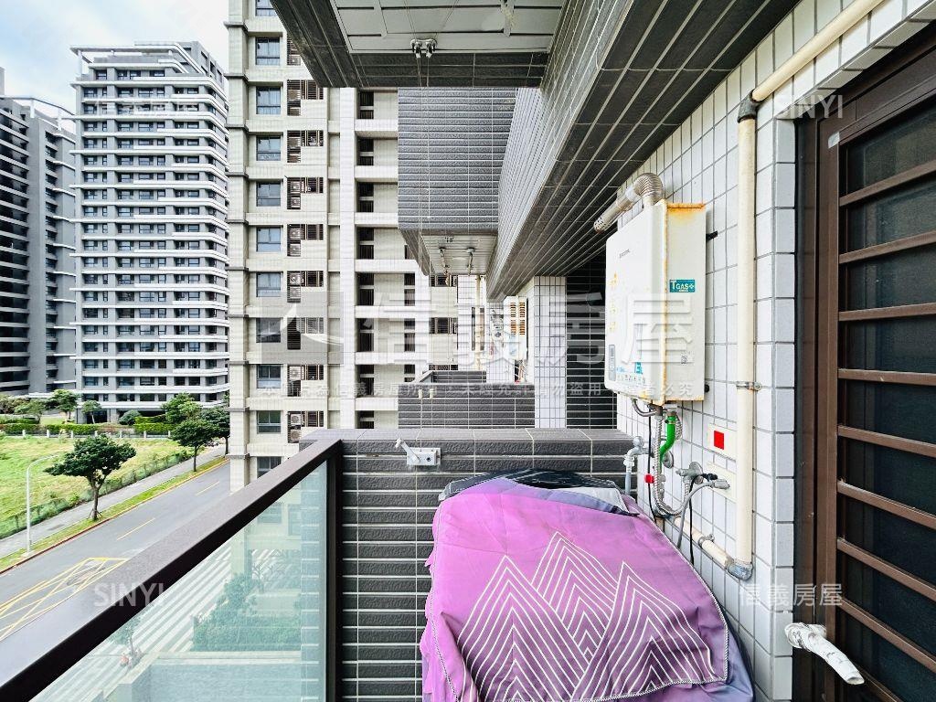 新品苑質感木質調魔術空間房屋室內格局與周邊環境