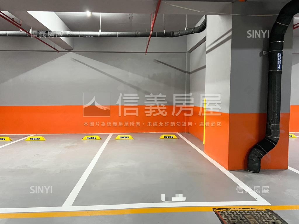 新品苑質感木質調魔術空間房屋室內格局與周邊環境