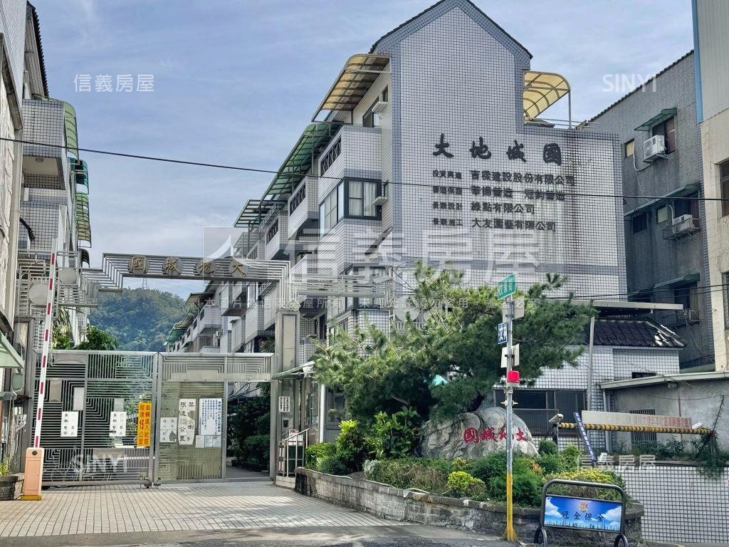 俗！太平邊間有車位透天房屋室內格局與周邊環境