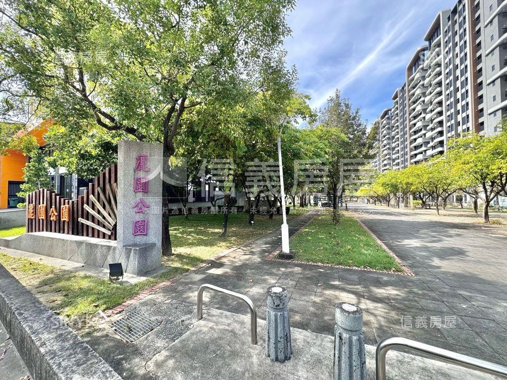俗！太平邊間有車位透天房屋室內格局與周邊環境
