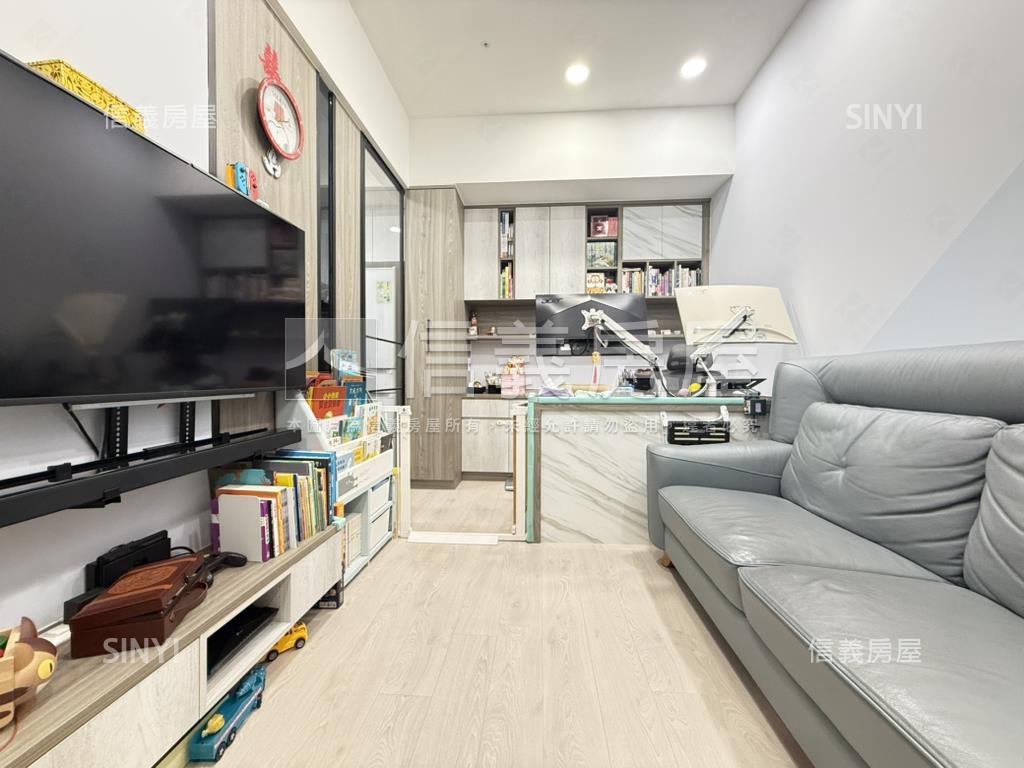 仁愛公園旁大兩房成家首選房屋室內格局與周邊環境