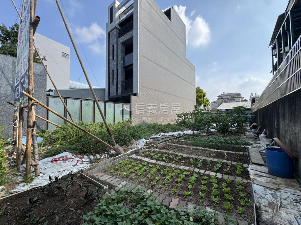 北屯區方正土地房屋室內格局與周邊環境