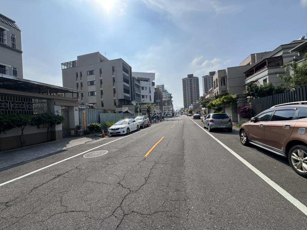 北屯區方正土地房屋室內格局與周邊環境