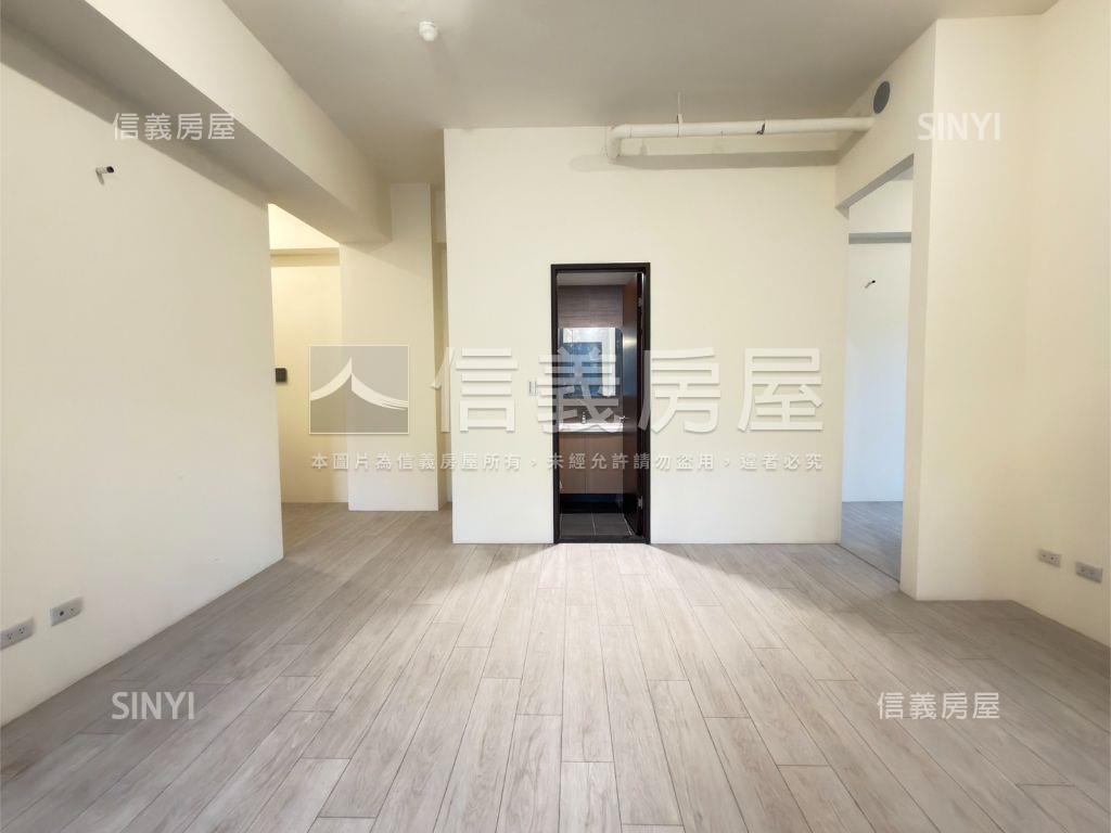 新潤花路精緻露台三房車位房屋室內格局與周邊環境