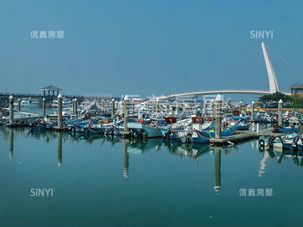 金雞母．淡大商圈．金店面房屋室內格局與周邊環境